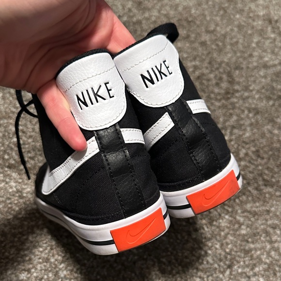 Nike Black and White Women’s High Top Court Legacy Sneakers - Picture 2 of 7